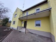 Einfamilienhaus mit Balkon und Garten in zentraler Lage in Amberg - Amberg