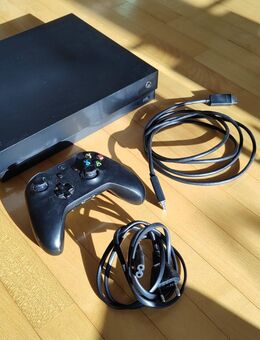 XBox One X 1TB in sehr gutem Zustand - Oldenburg