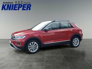 VW T-Roc, 2.0 TDI Style, Jahr 2022 - Zetel