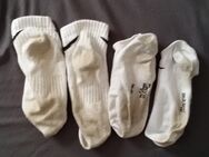 getragene Socken und mehr.......... - Sande