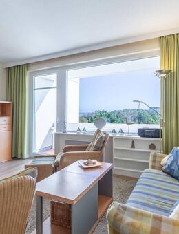 Meerblick-Wohnung mit separatem Schlafzimmer, Schwimmbad und Sauna - Cuxhaven