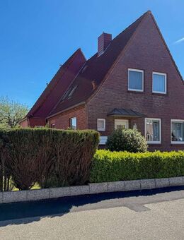Geräumiges Einfamilienhaus in zentraler Lage von Husum-Nordsee - Husum (Schleswig-Holstein)