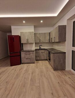 Neubau-Wohnung mit Balkon ,Kellerabteil und Stellplatz - Waldbröl