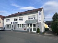 Sicheres Investment! TOP Wohn- und Geschäftshaus in Kronach / Neuses - Kronach