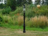 Gartenlaterne Colmar - dunkelgrün oder grün - alu - 190cm - Heek