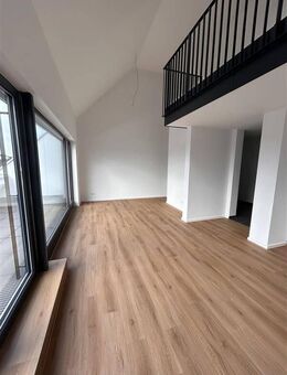 Neubau: Großzügige 3-Zimmer-Wohnung mit Loggia & Galerie - Zirndorf