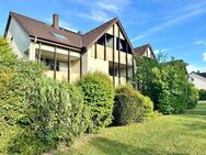 Großzügige, helle 2-Zimmer-Dachgeschosswohnung mit Balkon & TG-Stellplatz! Frei ab 01.08.! - Bayreuth