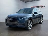 Audi Q5, 55 TFSI e quattro sport S Line, Jahr 2020 - Grafenhausen