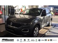 VW T-Roc, 1.5 TSI Style IQ DRIVE EL HECKKL PARK, Jahr 2019 - Pohlheim