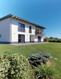 Wohnhaus mit Pension am Oder-Neiße-Radweg - vielseitige Nutzungsmöglichkeiten - Letschin