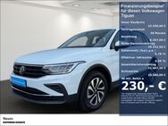 VW Tiguan, LIFE 1 5 L OPF Life, Jahr 2023 - Neuss