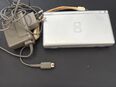 Nintendo DS Lite in Silber – voll funktionsfähig mit Ladekabel – ohne Stylus & Spiele in 40670