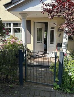 Attraktive Doppelhaushälfte - Hamburg