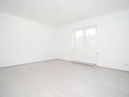 Hell-Geräumig-Zentral: Renovierte 2- Zimmer-Wohnung in Linz - Linz (Rhein)