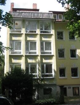 Bestlage Sedanstraße mit Wintergarten und Balkon - Hildesheim