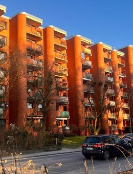 *** Eigentumswohnung 2 Zimmer Wohnung in Glinde mit Balkon Blick ins Grüne *** - Glinde