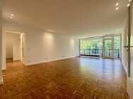 Erstbezug nach Sanierung - Exklusive Wohnung mit Süd-Balkon und TG-Stellplatz am Kaiserpark - Krefeld