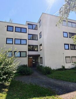 Attraktive 3,5-Zimmer-Wohnung in parkähnlicher Anlage - Top Lage & familienfreundlich! - Esslingen (Neckar)