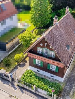 mit Bauvorbescheid- großes Grundstück mit EFH zur Wohntraumgestaltung - Neubau oder Kernsanierung - München
