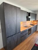 Hochwertige / moderne Einbauküche von "Wert-Küchen" (Schüller) in 30419