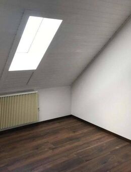 ***2-ZI-WHG, MODERNES BAD, NEUE KÜCHE*** - Bechhofen (Bayern)