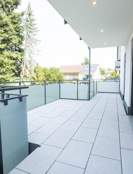 Frisch vollendet & bezugsbereit - großzügige 3 Zimmer Wohnung mit Blick ins Grüne - München
