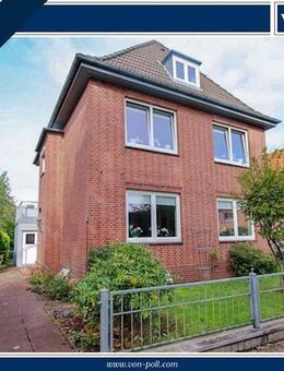 RESERVIERT - Großzügiges Einfamilienhaus mit 2 Wohnungen in zentrumsnaher Lage - Husum (Schleswig-Holstein)