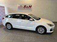 Hyundai i30 cw 1,4Trend PDCh Tempo Sitzh. NAVI SKR/WKR - Halberstadt