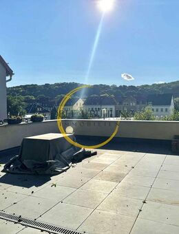 Wohnen mit Aussicht: Einfamilienhaus mit Terrasse und Blick auf die Osterburg in ruhiger Lage Weidas - Weida