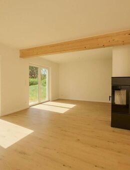 Modernes Einfamilienhaus mit großem Garten und Kamin - Petershagen (Eggersdorf)