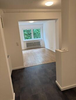 Erstbezug nach Renovierung+++3 Zimmer Wohnung+++ Bitte schriftlich anfragen!+++ - Villingen-Schwenningen