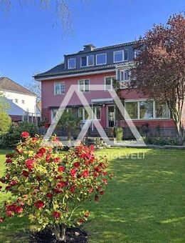 Freistehendes Einfamilienhaus auf großzügigem Gartengrundstück im privilegierten Düsseldorfer - Norden - Düsseldorf