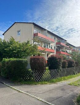 Großzügige 3,5 Zi. Wohnung mit Balkon in guter Wohnlage von Konstanz " Königsbau" - Konstanz