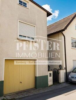 Zweifamilienhaus + Einliegerwohnung in zentraler Lage von Hallstadt - Hallstadt