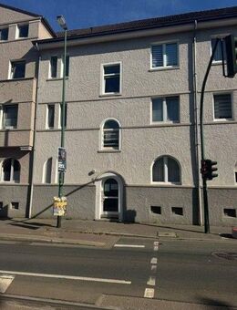 Zentral gelegene 4,5 Raum Wohnung sucht neue Familie! - Essen