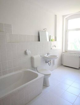 ATTRAKTIVE 4-ZIMMER WOHNUNG MIT VIEL PLATZ - Reichenbach (Vogtland)