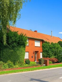Resthof mit zwei Wohneinheiten auf großem Grundstück in ruhiger Lage von Neuenkirchen - Neuenkirchen (Nordrhein-Westfalen)