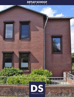 Wohnen mit Charakter- Einfamilienhaus auf großem Grundstück in Altenholz - Altenholz