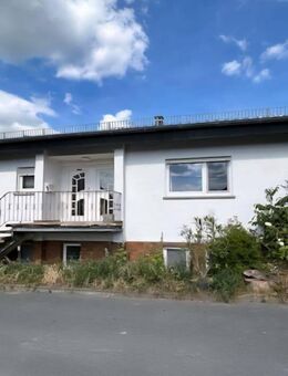 Freistehendes Einfamilienhaus mit schönem Garten! - Bad Schwalbach