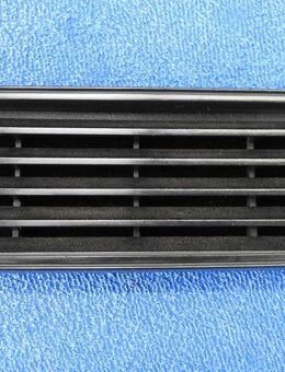VW Scirocco I - Lüftungsgitter Türverkleidung 323819467A TS GTI - Aachen