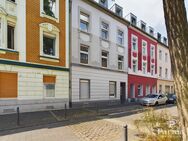 Gepflegt & vermietet! 8 Familienhaus mit Ausbau & Entwicklungspotential - Köln