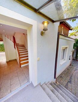 Attraktives Einfamilienhaus in Rosenheim - Nähe Mangfallkanal - Rosenheim