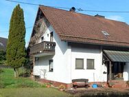 Geräumiges Wohnhaus mit 4-5 Schlafzimmer, Terrasse, Garten und Garage in Losheim am See! - Losheim (See)