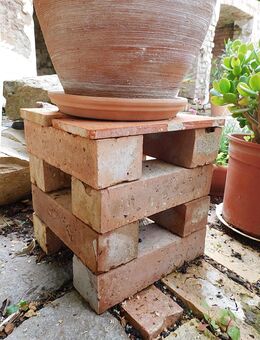 Pflanzenständer Blumentopf Untergestell Garten Konsole Beistelltisch Blumentreppe alte Ziegel Backstein Altziegel DIY - Salzatal