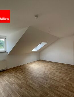 Neu renovierte Wohnung am Marktplatz - Weida