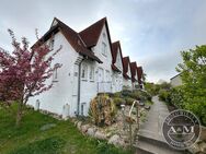 ++ EIN HAUS - ZWEI WOHNEINHEITEN ++ Strandnahes Reihenhaus mit Sonnen-Terrasse! - Grömitz
