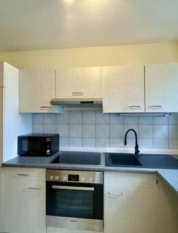 Bezugsfrei: Helle 3 Zimmer Wohnung mit Wintergarten und TG-Stellplatz - Manching