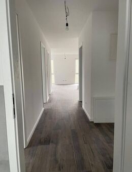 Exklusive 4-Zimmer-Wohnung in Königswinter - mit Blick auf das Siebengebirge! - Königswinter