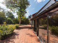 AIGNER - Familiengerechtes Haus mit Ausbaupotenzial auf parkähnlichem Grundstück - München