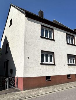 Modernisiertes Einfamilienhaus - Stadtnahes Wohnen in St. Ingbert - Sankt Ingbert